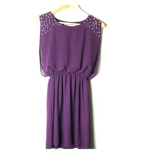 Purple dress great for formal occasions